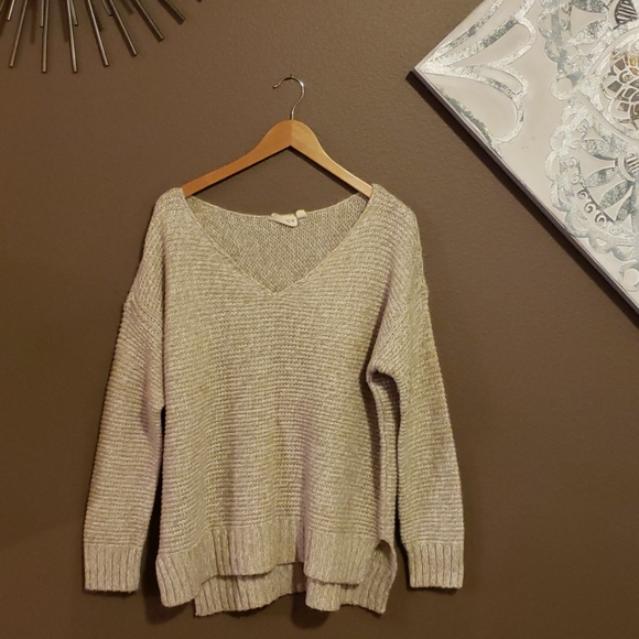 Retrod Sweaters - Retrod Long Sleeve, V Neck Sweater